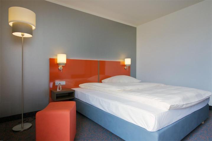 Iq-Hotel אולם מראה חיצוני תמונה