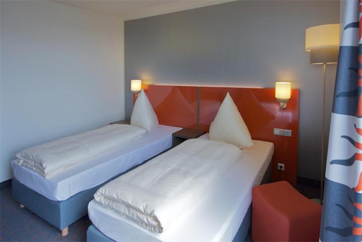 Iq-Hotel אולם חדר תמונה