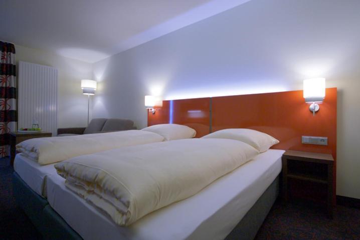 Iq-Hotel אולם חדר תמונה